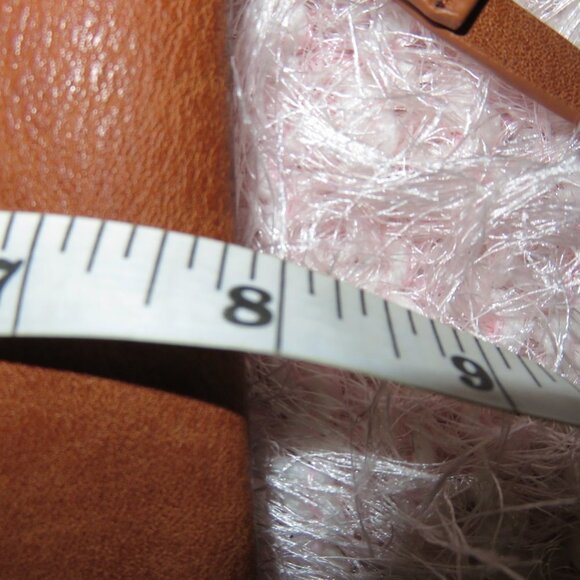 BOGO Leather Charging Power Wristlet with RFID blocking protection Cables Ports - Picture 4 of 6